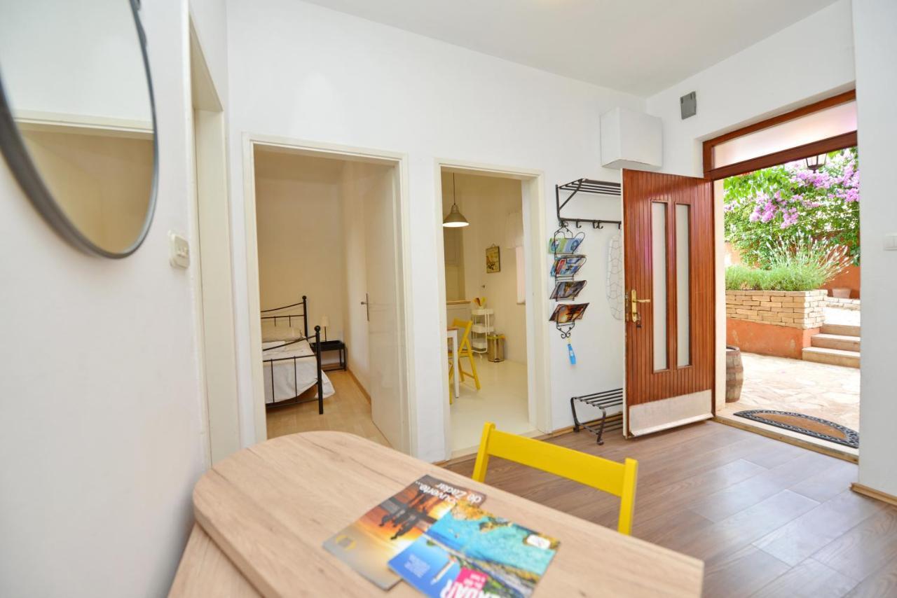 Apartman Perovic Задар Экстерьер фото